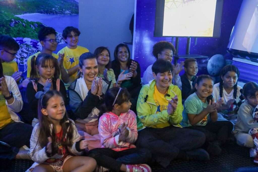 Inauguraron sala de simulación espacial en el Museo de Ciencias