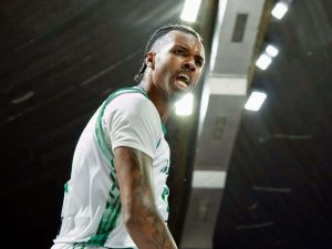 Joao Franca sufrió dura lesión ante Panteras