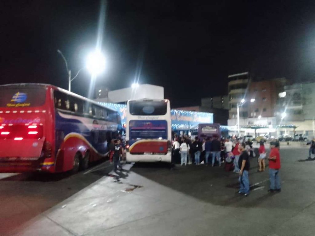 Más de 23.000 pasajeros se movilizaron por el terminal de Puerto La Cruz