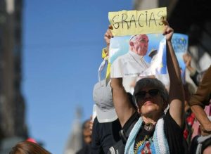 Miles de argentinos se despiden del papa Francisco con una misa de exequias