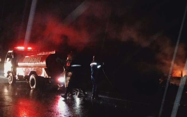 Mueren calcinadas en Portuguesa cuatro personas en accidente de tránsito