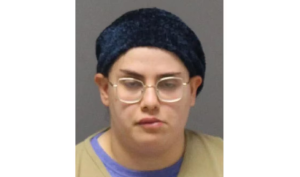 la justicia la declaró no culpable por demencia