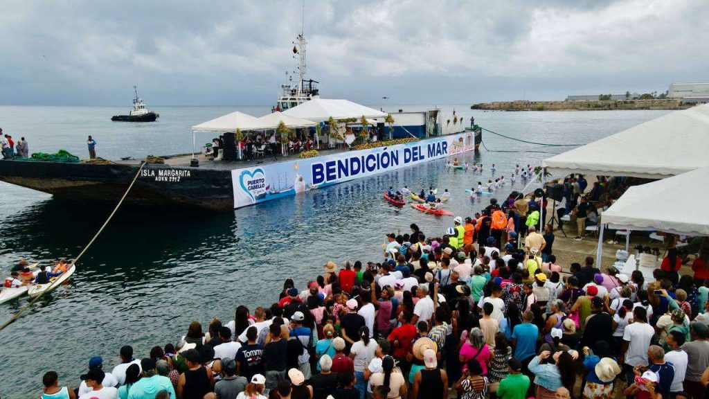 Porteños participaron en la Bendición del Mar
