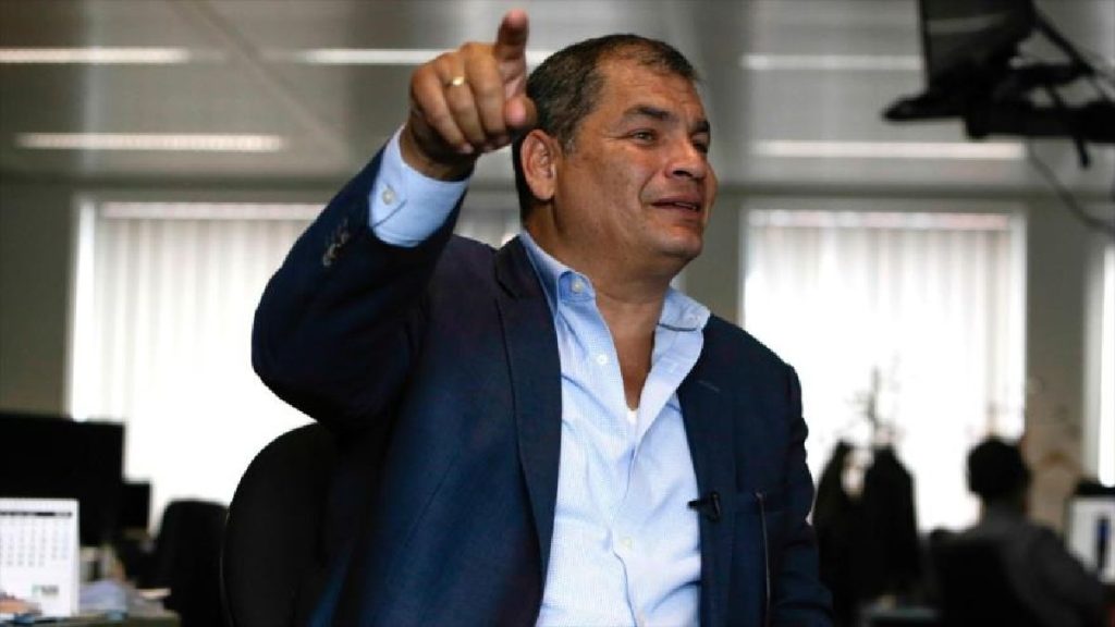 Rafael Correa denuncia persecución a seguidores de Revolución Ciudadana