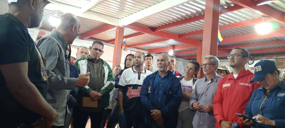 Realizan en Guarenas encuentro para fortalecer el gobierno comunal