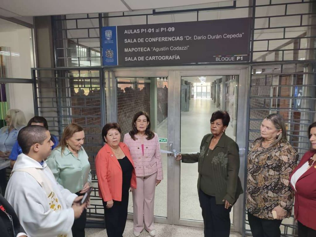 Reinauguran espacios en la Universidad del Zulia