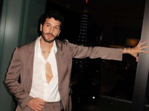 Sebastián Yatra se renueva con su nuevo álbum 'Milagro'