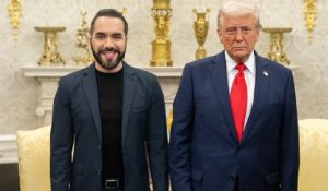 La drástica medida de Trump contra estadounidenses condenados por delitos violentos y la petición a Bukele