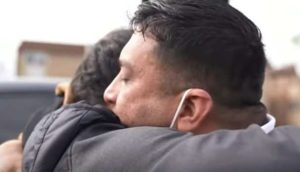 Venezolano liberado en EEUU se prepara para donar un riñón a su hermano