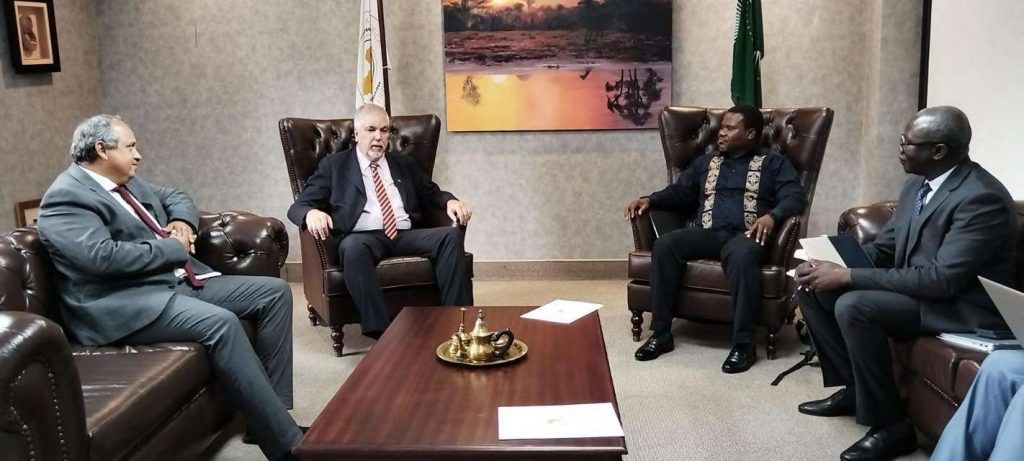 Venezuela estrecha lazos con el Parlamento Panafricano