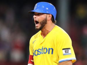 Wilyer Abreu se reencuentra con el cuadrangular