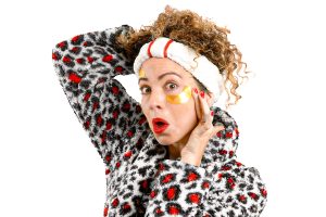 Una gira de Stand-Up Comedy por Venezuela: Ale Otero presenta "Doña"