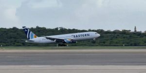 Llegó a Maiquetía segundo avión de EEUU con 208 migrantes venezolanos