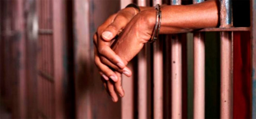 Asesinó a adolescente tras confundirlo con otra persona