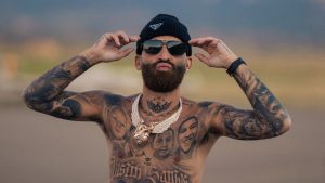 Arcángel supera delicada cirugía cardíaca y anuncia regreso a los escenarios