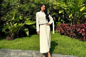 la animadora venezolana que ilumina la alfombra roja del Miss Universo Madrid 2025