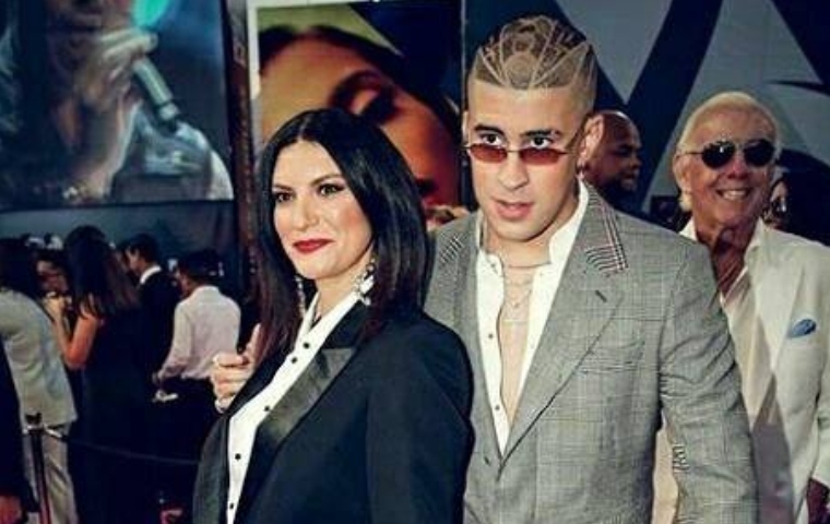 Laura Pausini reinventa “Turista” de Bad Bunny y así suena [+AUDIO]