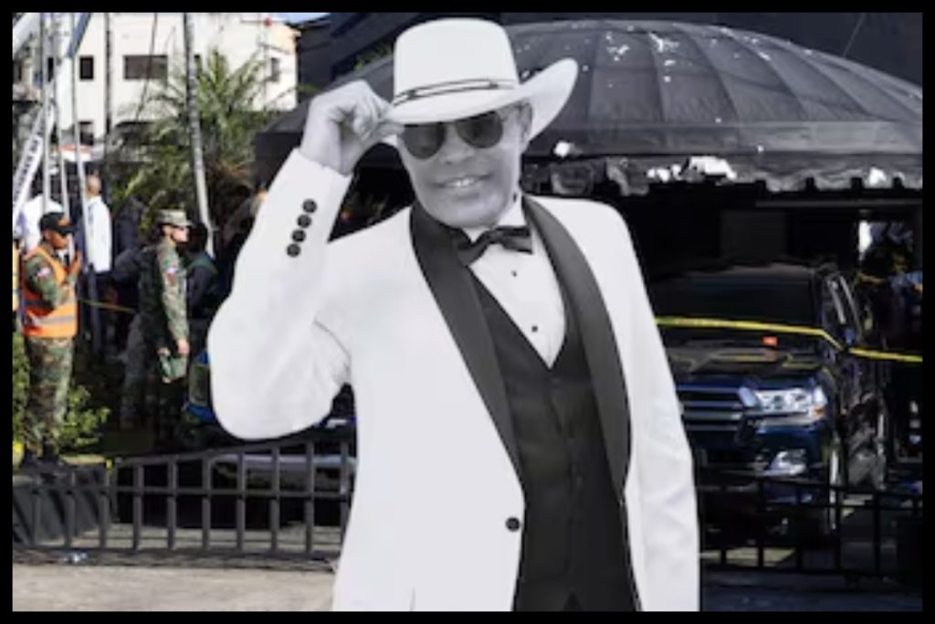 Con emotivos mensajes, así se despiden las celebridades de Rubby Pérez