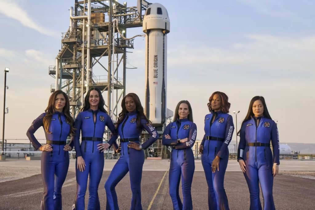 Katy Perry y la primera misión espacial solo de mujeres