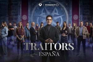 'Traitors' tiene mucho potencial, pero su inicio farragoso necesita más ritmo y menos publicidad para mantener el interés