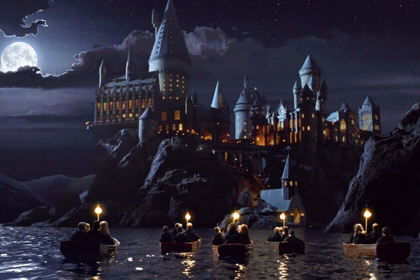 Este detalle sentó las bases de Hogwarts y el universo de Harry Potter. Pero solo aparece en una película de la saga y si parpadeas te lo pierdes