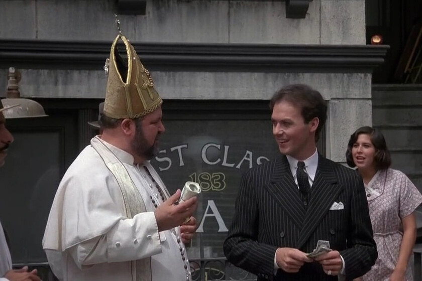 El Vaticano quiso que el Papa conociese a Michael Keaton. El motivo fue una comedia de gangsters que fracasó injustamente décadas antes