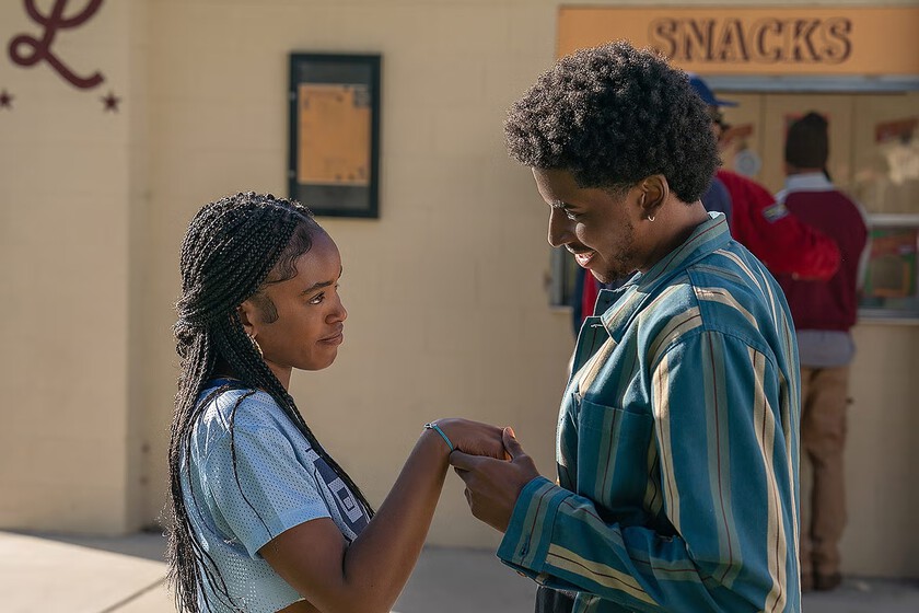 'Por siempre' retrata como ninguna la inocencia del primer amor. El mejor estreno de la semana es esta encantadora serie de Netflix que adapta a Judy Blume
