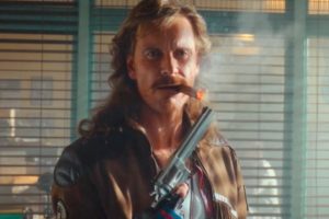 La película de 'Kung Fury' se marca un 'Deadpool' para intentar salir del limbo y filtra 10 gloriosos minutos de metraje con Arnold Schwarzenegger incluido