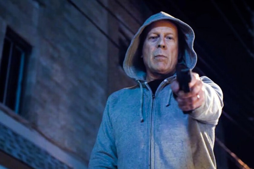 Bruce Willis canalizó el espíritu de Charles Bronson en una de las películas más salvajes e incómodas de los últimos años. Hoy en TV: 'El justiciero'