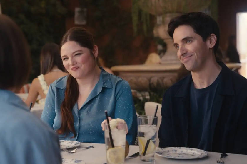 La dinámica de Kayla y Jimmy en 'Hacks' sigue siendo una fantasía y es una delicia cuando tienen más protagonismo. Su combo es tan fascinante como el de Ava y Deborah