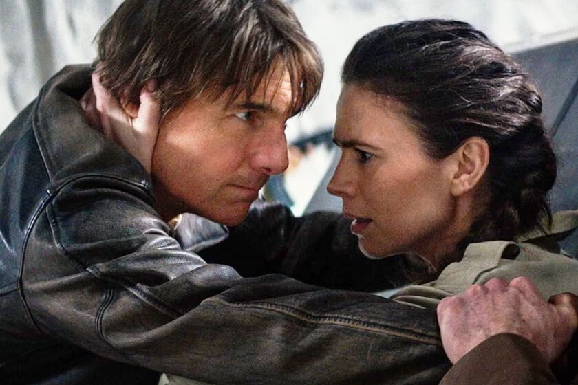 "Adoramos entreteneros". Tom Cruise celebra el éxito de 'Misión Imposible' pero no se moja sobre la gran pregunta que nos deja el final de 'Sentencia final'