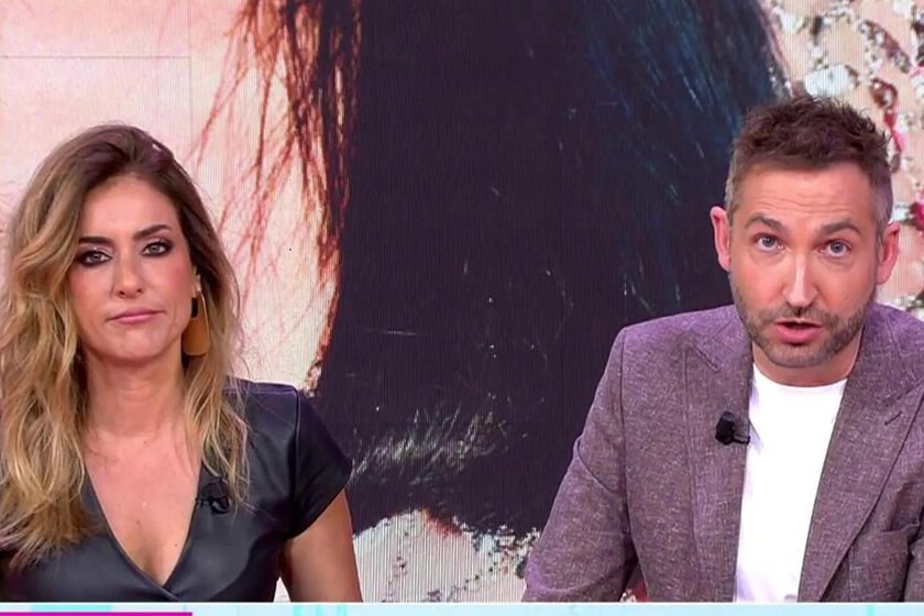 Ni la marcha de Ana Rosa ni 'La familia de la tele' han dado el golpe mortal a 'Tardear'. El futuro del sustituto de 'Sálvame' ya llevaba tiempo en peligro