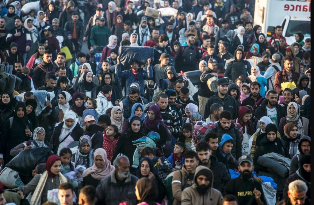 180.000 desplazados en 10 días en la Franja de Gaza