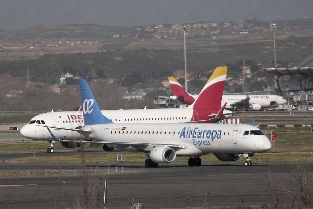 Aerolíneas suspenden vuelos a Israel por 48 horas tras ataque de Yemen