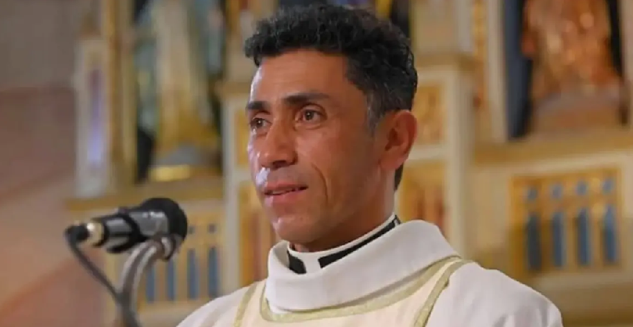 El sacerdote Alexander Rivera Vielma es nombrado como nuevo obispo de San Carlos por el Papa León XIV