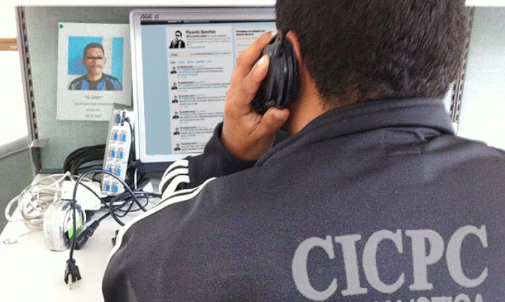 era contactada por WhatSaap a través de números internacionales
