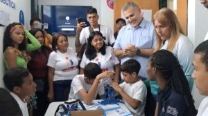 Centro comunal atiende a chamos de Campo Rico