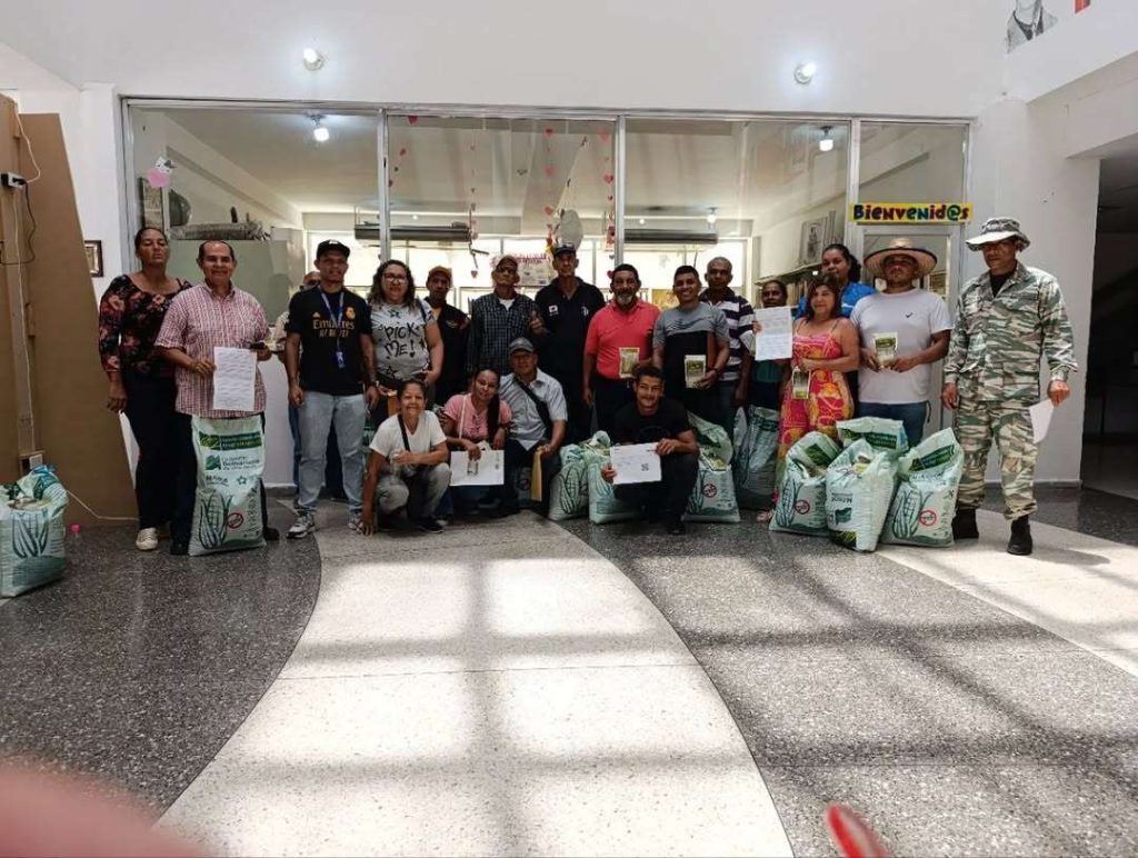 Comuneros de Guárico reciben semillas de maíz para sembrar 32 hectáreas