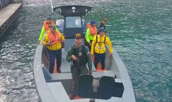 Continúan labores de búsqueda de los 3 pescadores desaparecidos en Ocumare