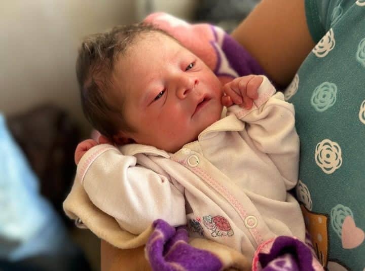 Dieron pañales a niños de 13 parroquias caraqueñas