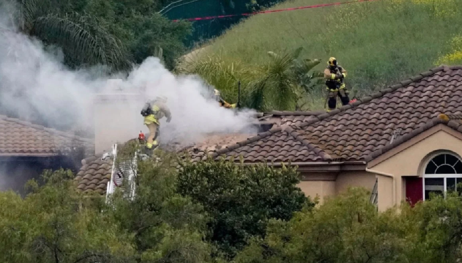 Dos fallecidos y varias casas destruidas