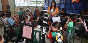 Educación y música forjan a jóvenes en Lara