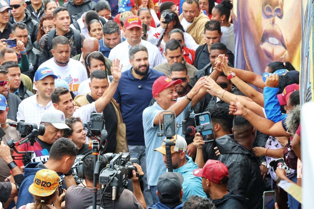 El Gran Polo Patriótico realizó un casa a casa en San Agustín