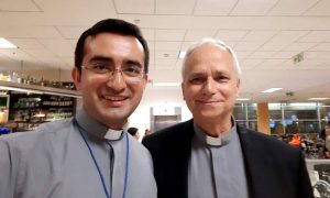 El Papa designó como su secretario privado al sacerdote peruano Edgard Rimaycuna