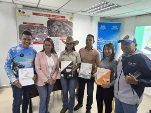 Entregan certificados y licencias turísticas para impulsar el sector