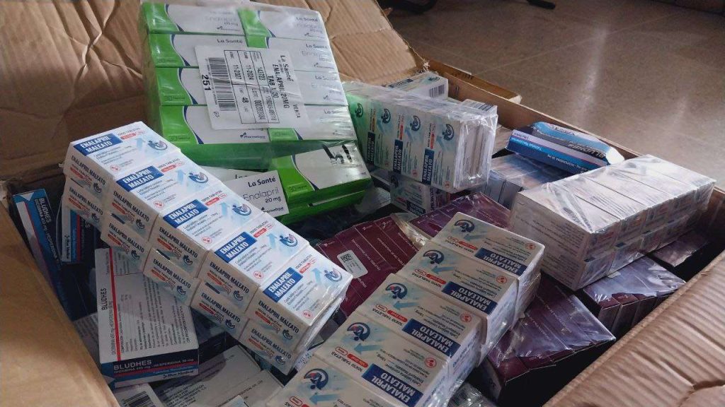 Entregan más de 260 mil insumos médicos a CDI y red Barrio Adentro de La Guaira