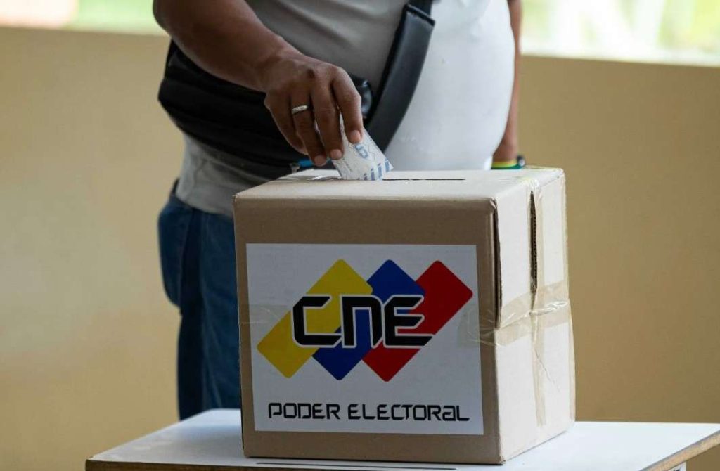 Estos son los centros electorales habilitados por el CNE para el simulacro de este 10 de mayo