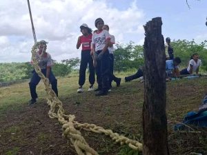 Estudiantes exploran ruta senderista Lele en San Francisco de Yare