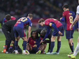 FC Barcelona enfrenta la baja de Jules Koundé