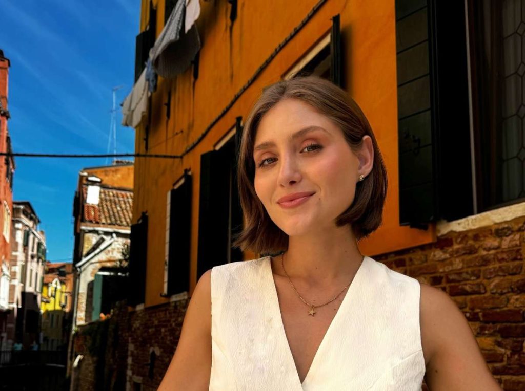 Fabiana Rodríguez debutó como presentadora de 'Código viajero'